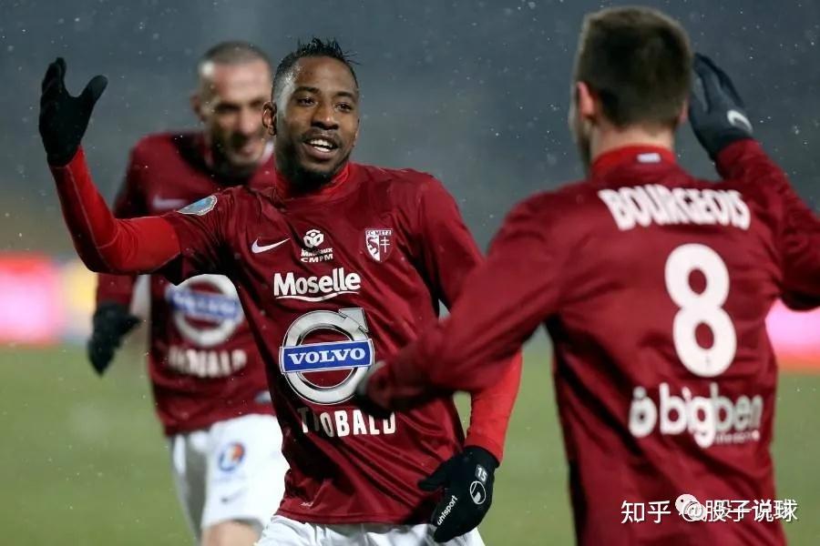 体育app-包含梅斯客场逼平蒙彼利埃，表现坚挺的词条