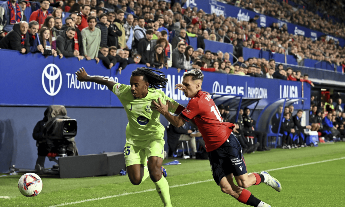 包含米兰队在德国足球联赛中击败对手，继续前进的词条