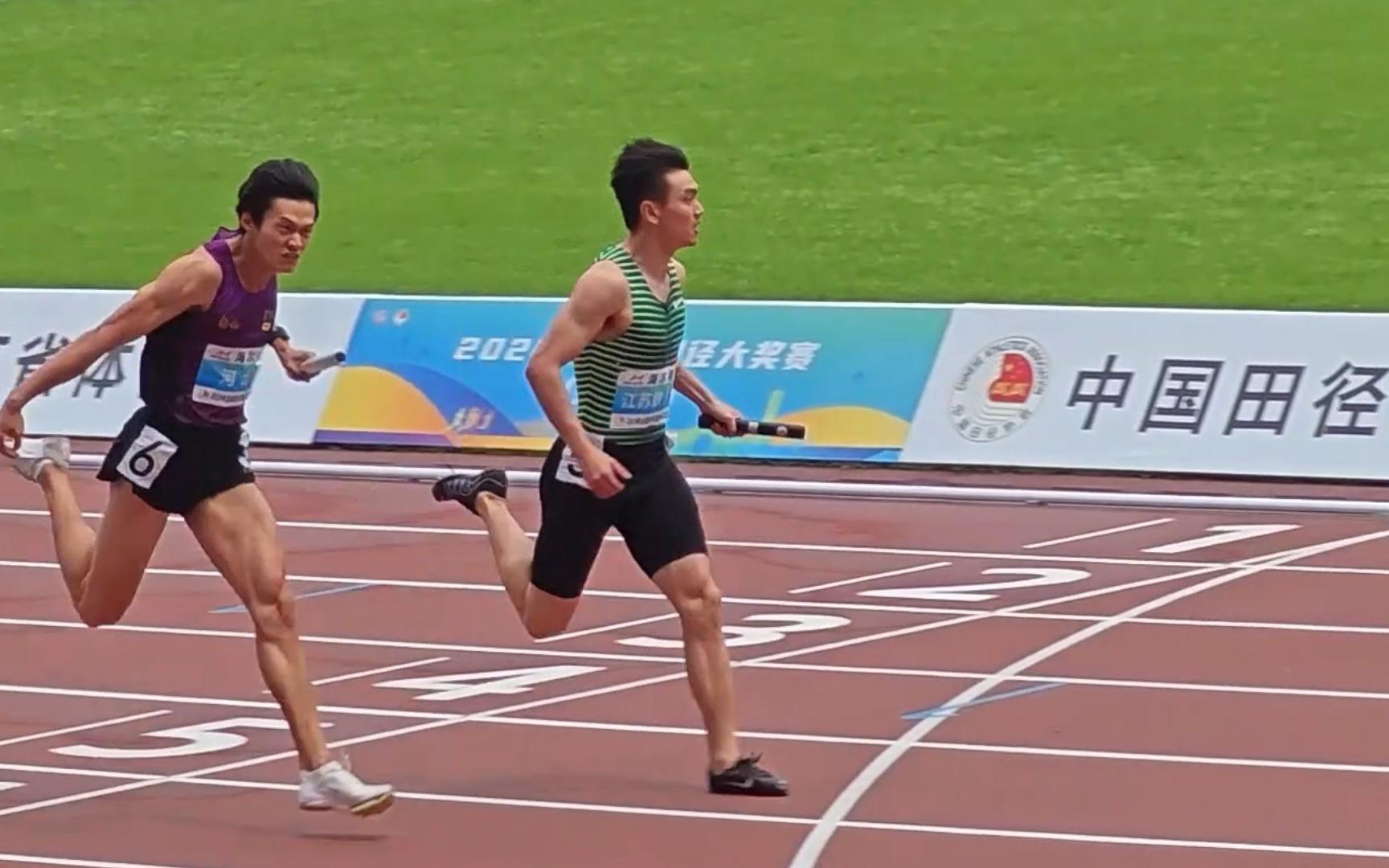 官网-包含男子田径赛极速冲刺，风采迷人的词条