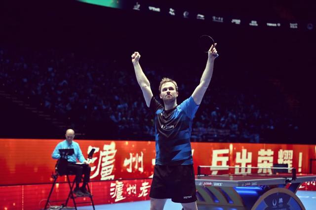 精彩比赛的背后,球员生活揭秘引发关注 精彩比赛的背后,球员生活揭秘引发关注