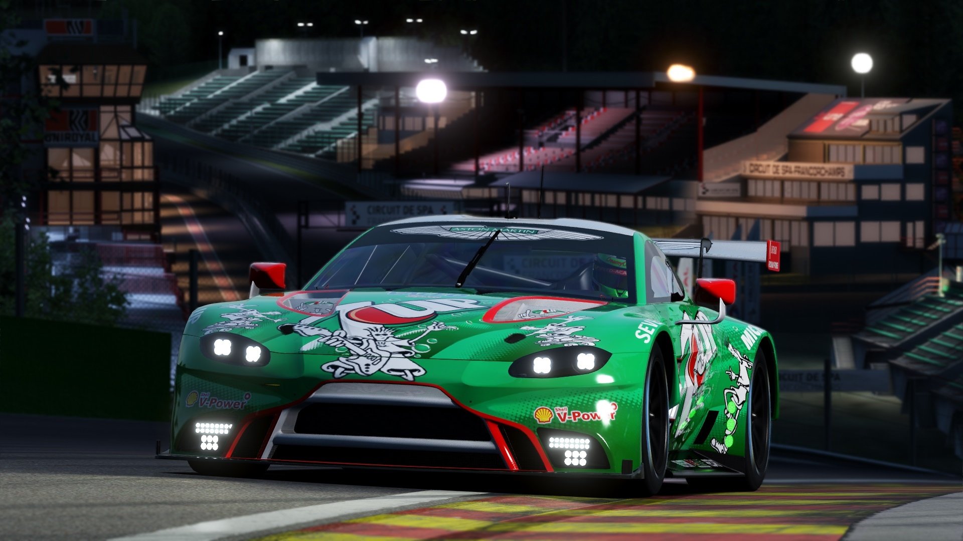 当欧冠末节响起哨声，一名解说在足球与篮球间的时空迷走